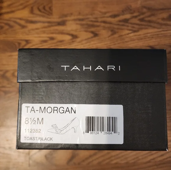 Tahari Tan Suede Bow Heels - Picture 5 of 6